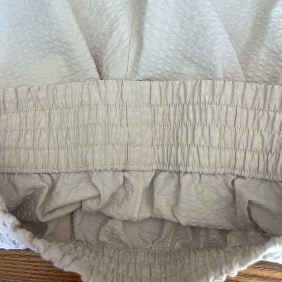 Vuori Villa Textired Short - Milkweed - Women’s Size Small - Picture 10 of 14